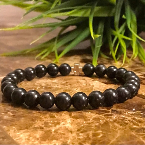 New Men’s Trendy Onyx with Silver Cross Beaded Bracelet - Picture 3 of 5